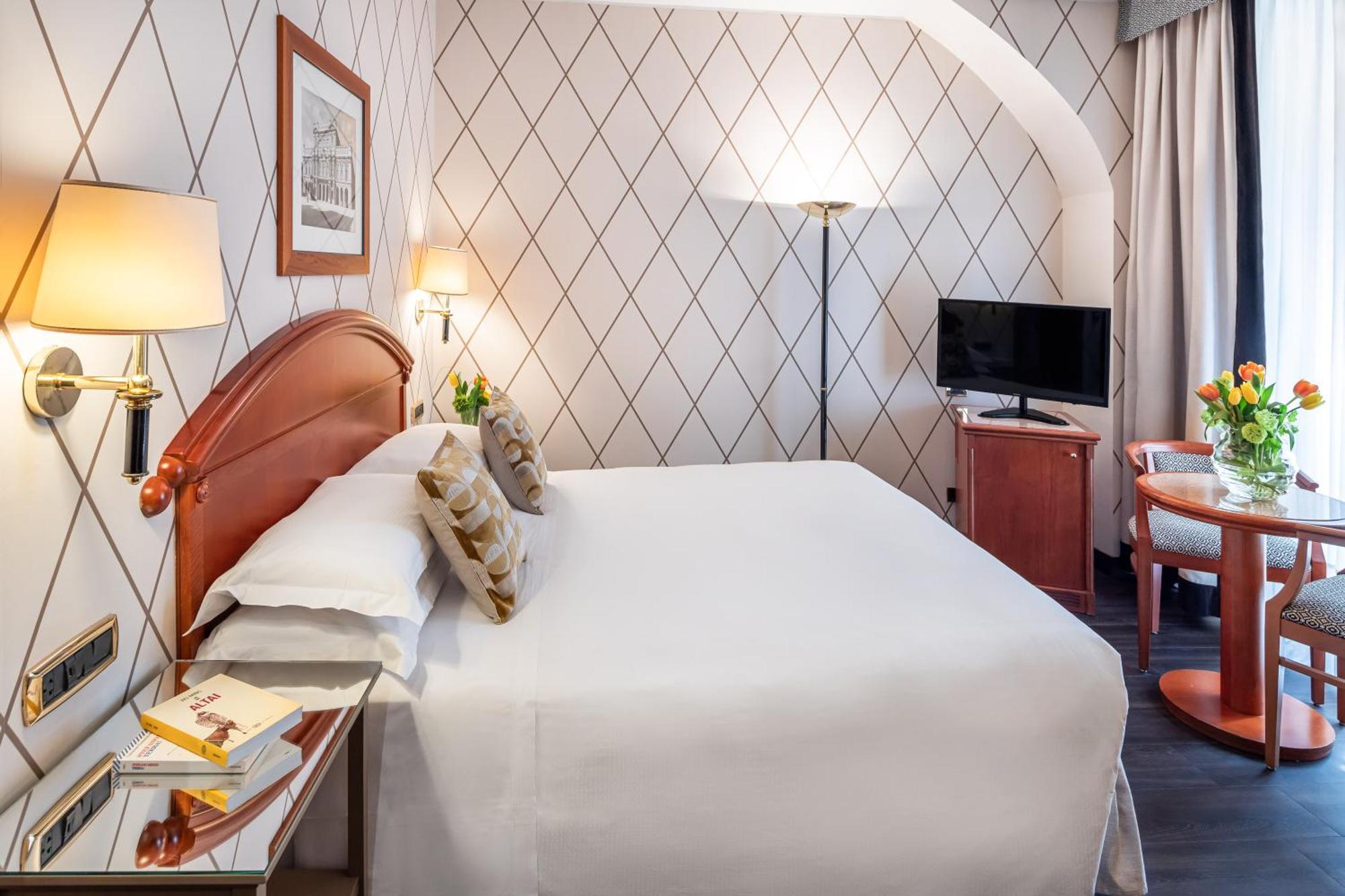Starhotels Majestic Hotel 4*